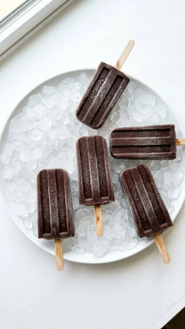 Delicious homemade Avocado Fudgesicles ready to be enjoyed on a summer day