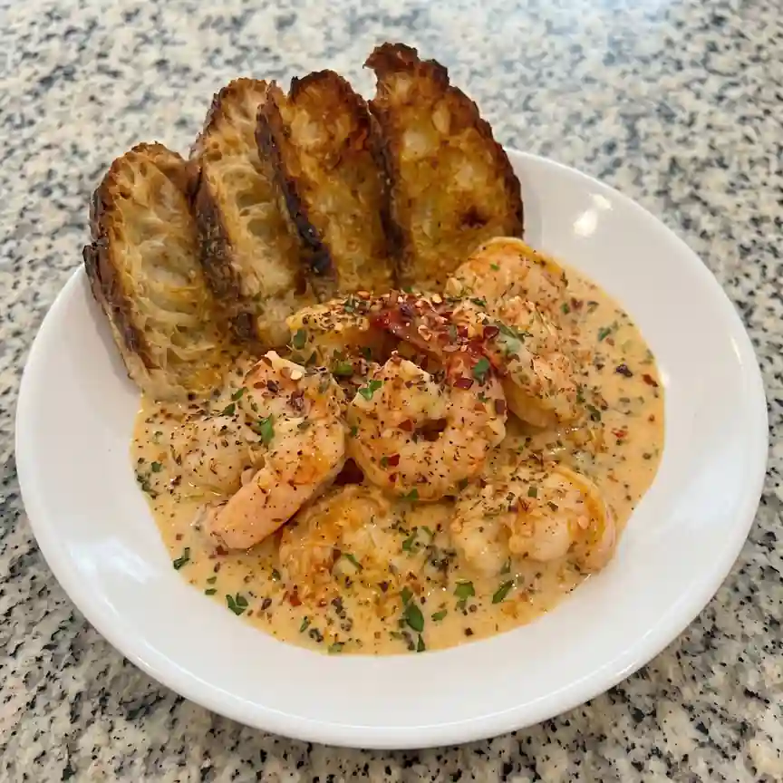Creamy_Garlic_Parmesan_Shrimp_with_Toasted_Bread