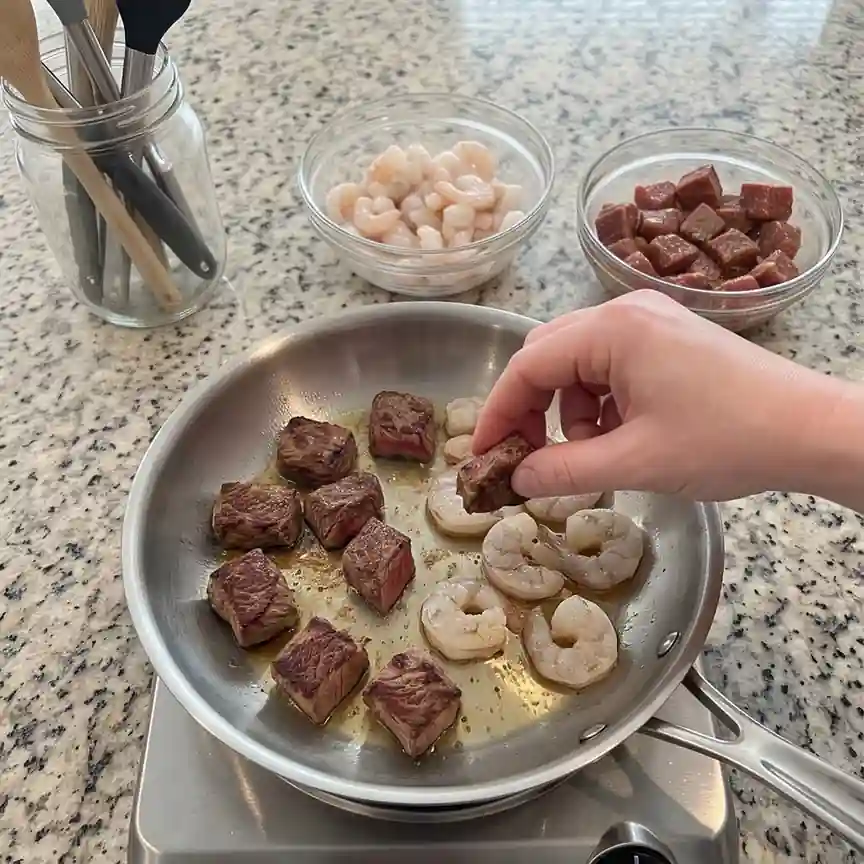 steak_shrimp_lo_mein-01